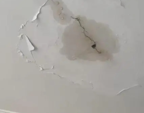 滨湖阳台漏水维修公司分享下屋面防水工程质量问题原因分析